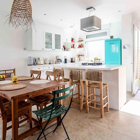 Dream Of Mediterranean House, Jacuzzi, Bbq, Delices Ensoleilles 사르투르빌 외부 사진