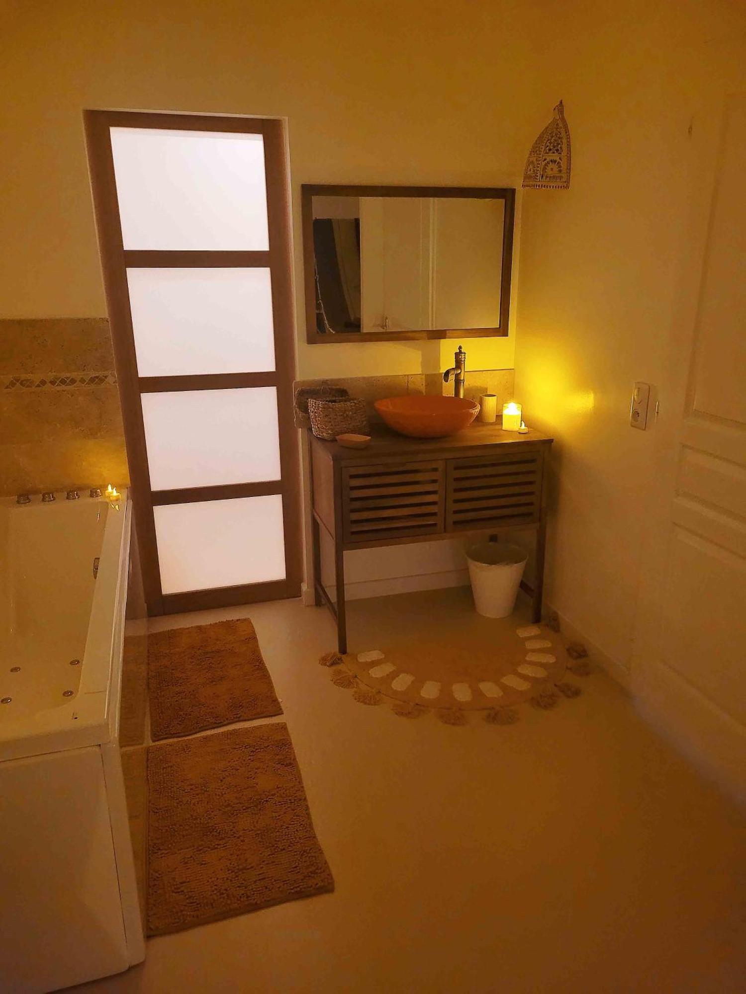 Dream Of Mediterranean House, Jacuzzi, Bbq, Delices Ensoleilles 사르투르빌 외부 사진